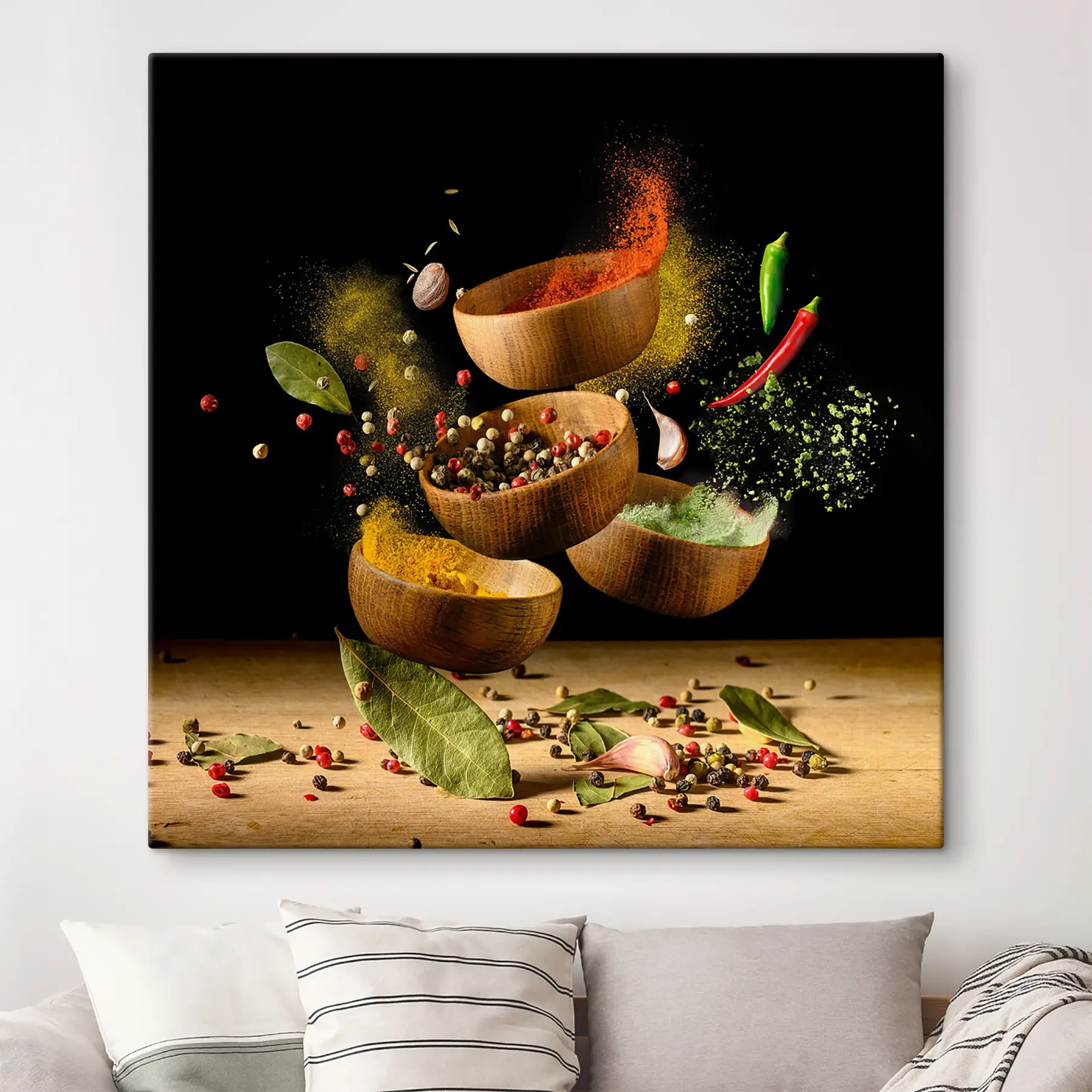 Fototapetes Garšvielas dejo gaisā s37045