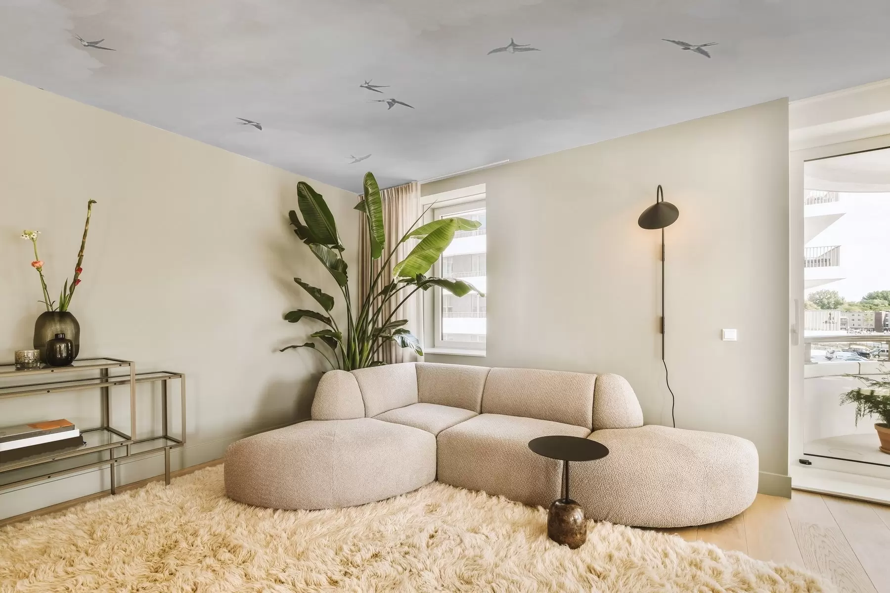 Fototapetes Debesis ar bezdelīgām w00526v2