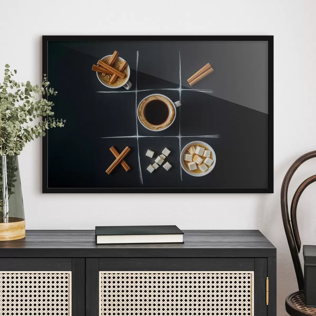Plakāts Tase kafijas ar kanēļa standziņām, cukura kubiņiem un zefīriem, kas sakārtoti tic-tac-toe režģī f40163