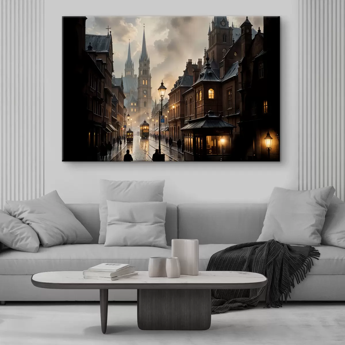 Glezna Lietains vakars vecā Eiropas pilsētā ar bruģētām ielām, vēsturiskām ēkām un garām braucošu tramvaju s40604