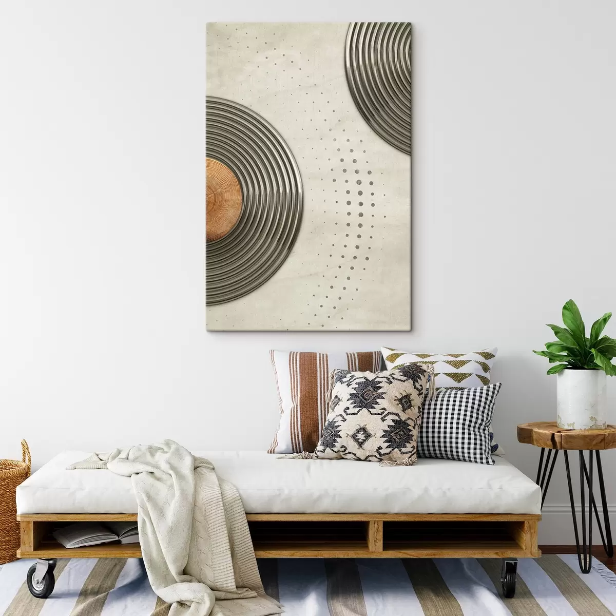 Glezna Apļveida metāla gredzens ar brūnu apli s37032