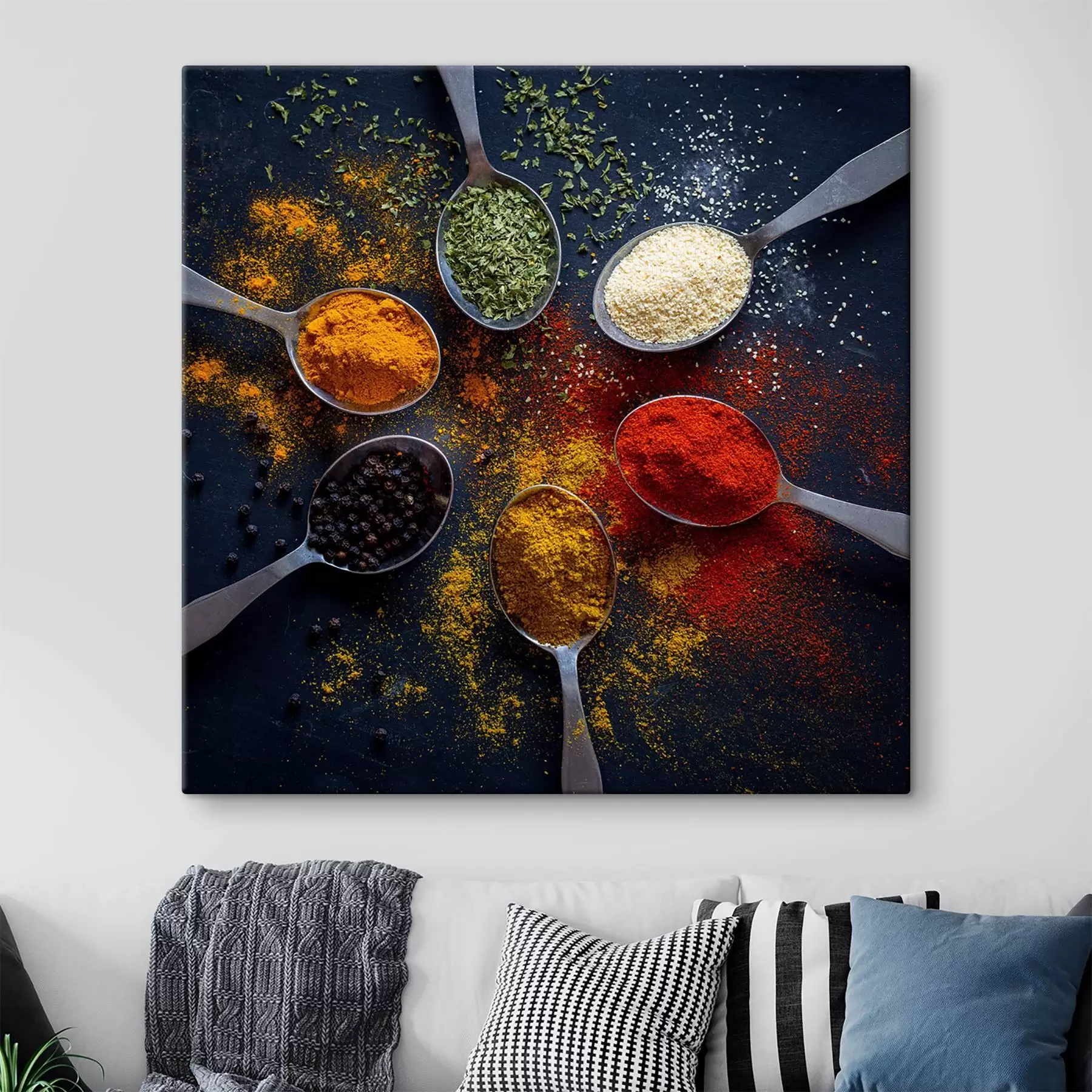 Fototapetes Karotīšu grupa ar dažādām garšvielām s37046