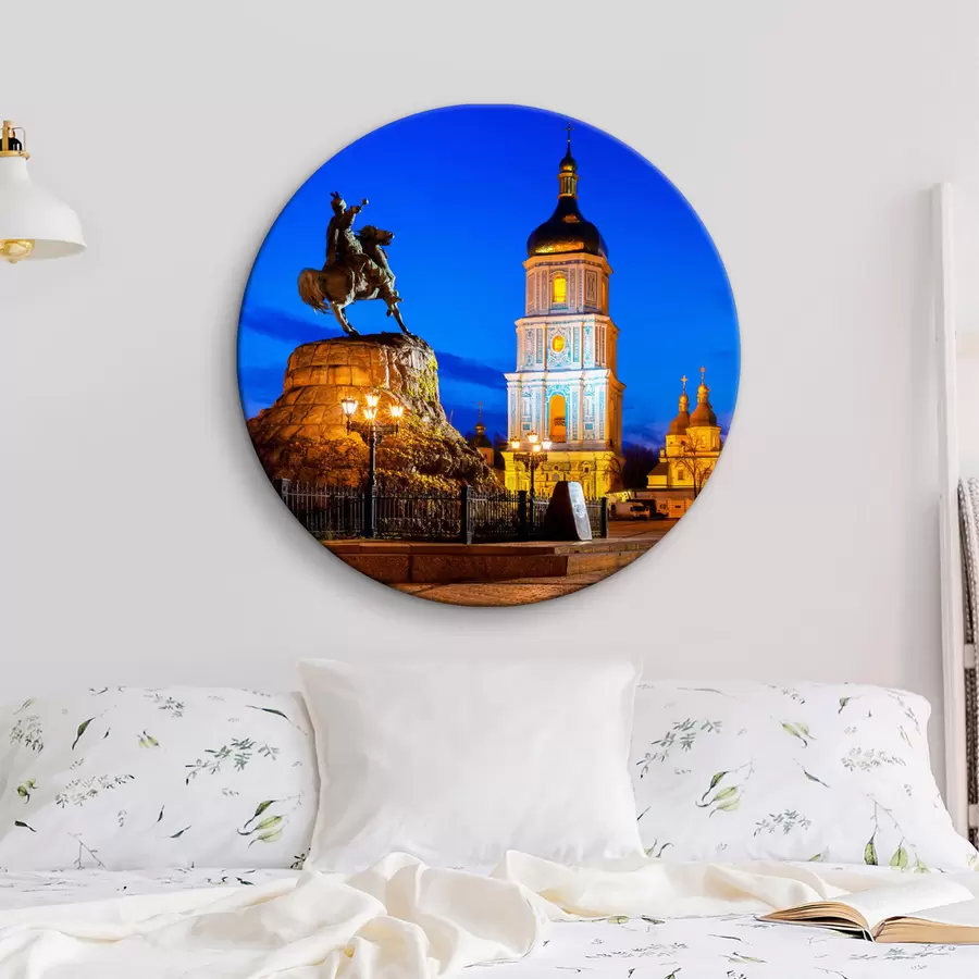 Glezna Debesis, zirgs un ēka r32020