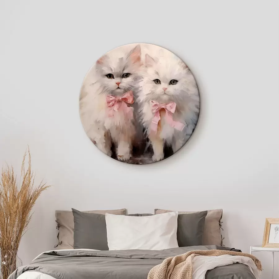 Glezna Balti kaķi ar rozā bantēm eļļas glezna r39826