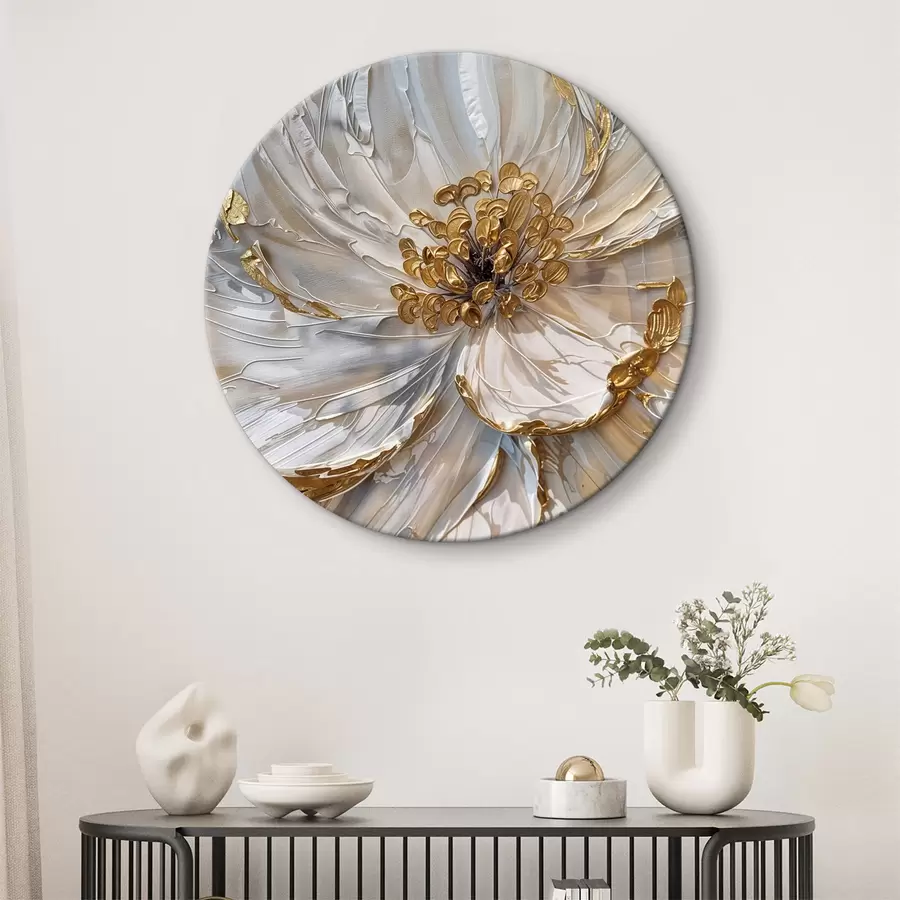 Glezna Eļļas krāsā apgleznota liela balta zieda ar dzelteniem kociņiem centrā tuvplānā, mākslinieciska apdare r38755