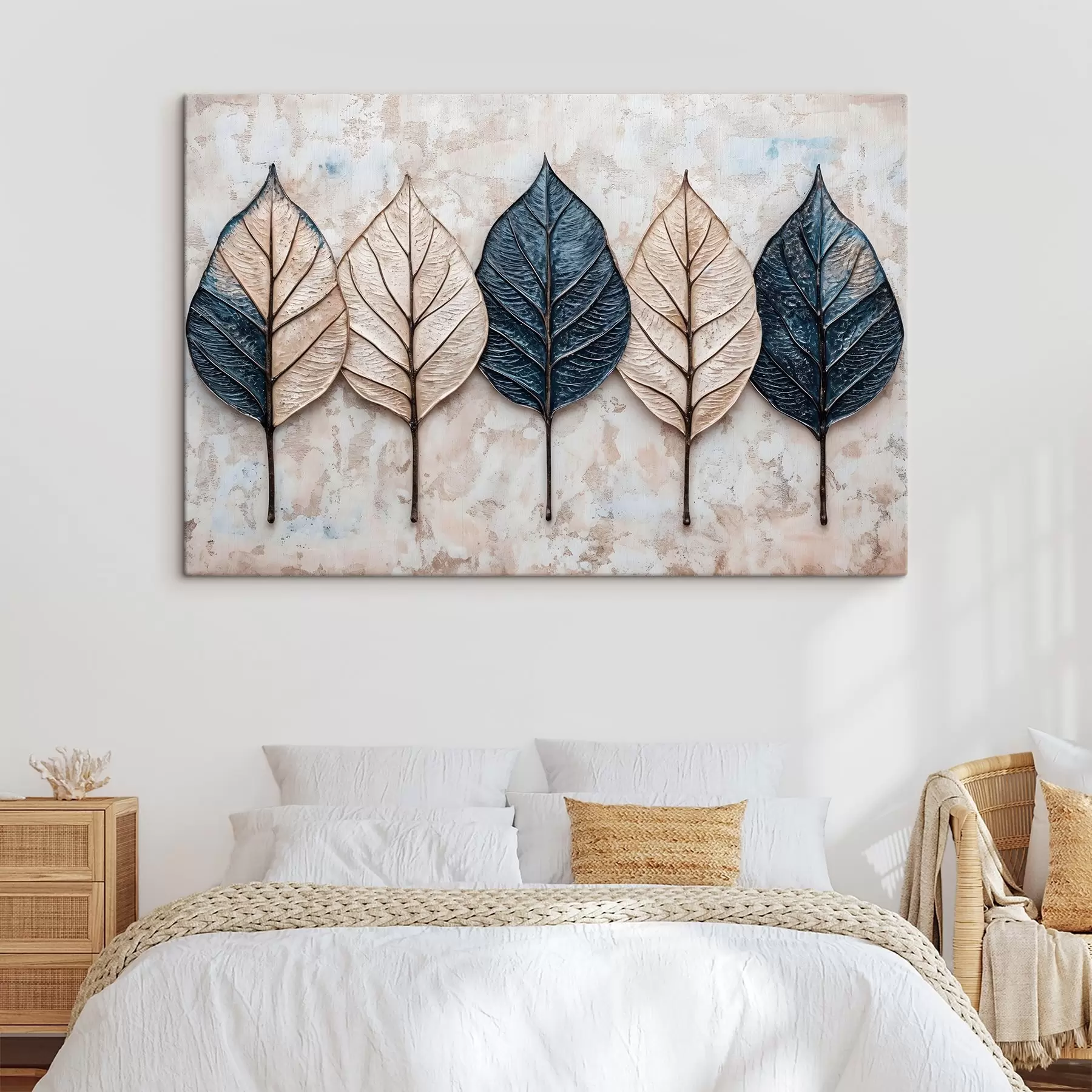 Fototapetes Dažādas rudens abstraktās lapas dažādos brūnā, bēšā un zilā krāsā, kas sakārtotas rindā uz gaiša fona s42217