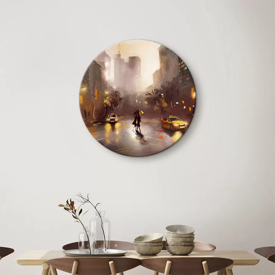 Glezna Persona ar lietussargu staigā pa slapju ielu ar automašīnām un ēkām r36600