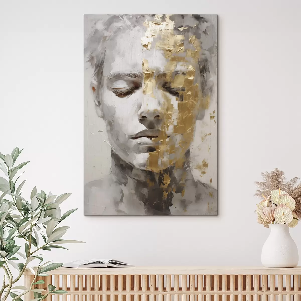 Glezna Abstrakts portrets ar aizvērtām acīm, kas veidots gaišos toņos ar kontrastējošiem siltiem otas triepieniem, kas rada dziļu un meditatīvu noskaņu. s42624