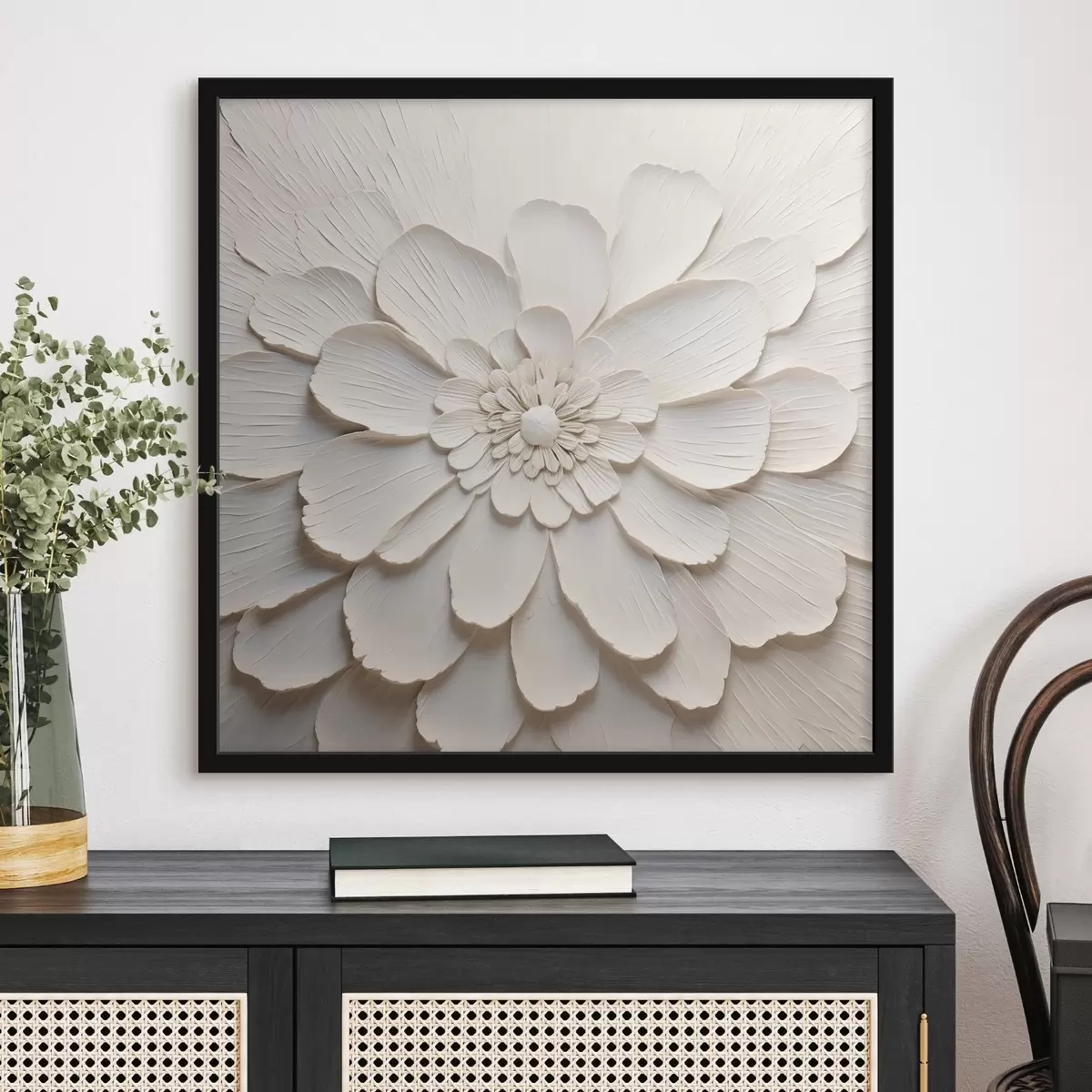 Plakāts Liels balts zieds ar apjomīgām ziedlapiņām f43364