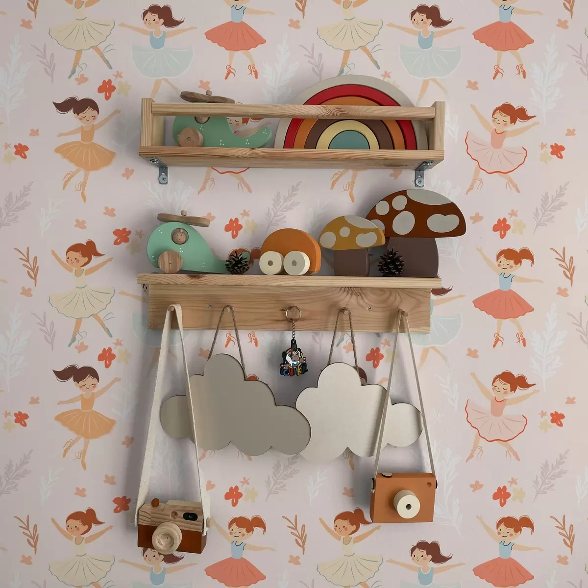 Tapetes Balerīnas meitenes ziedos a00078