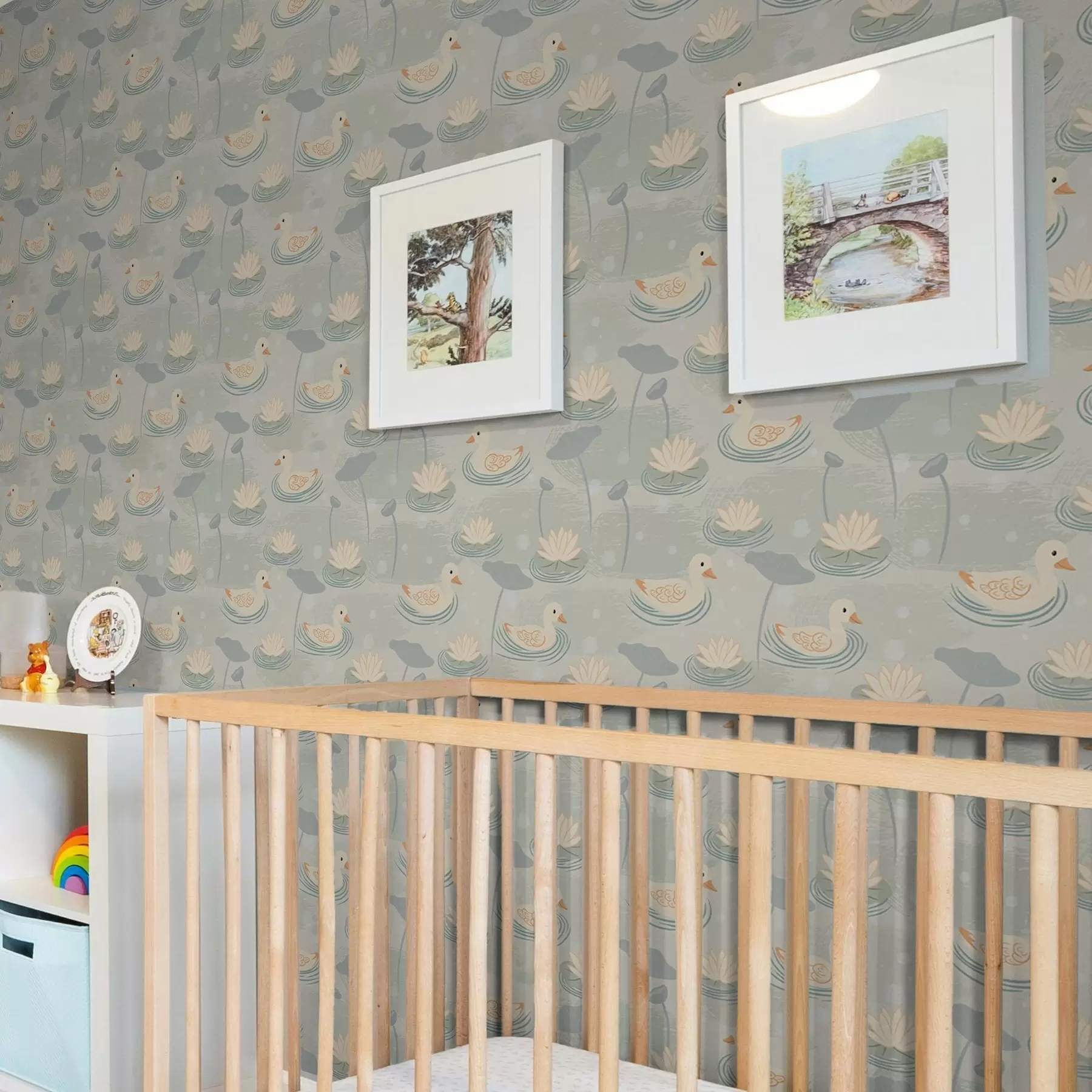 Fototapetes Pīlēni dīķī ar lotosiem a00079