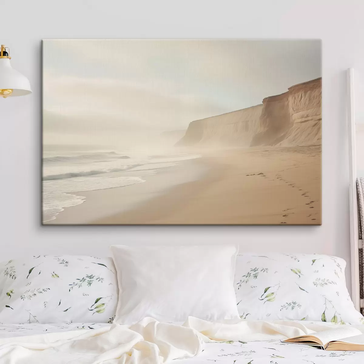 Glezna Smilšainas pludmales ainava ar klinti skaidrā saulainā dienā s44391