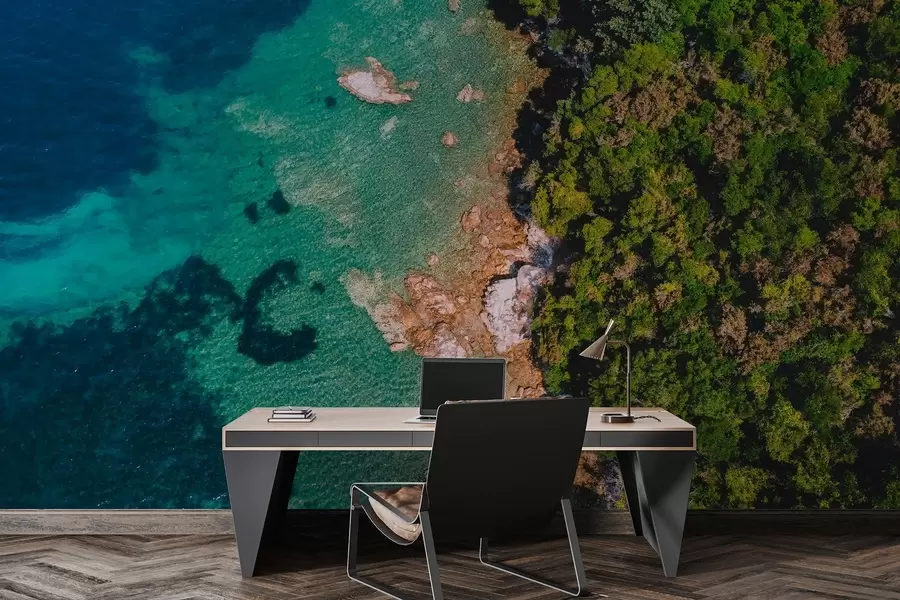 Fototapetes Spānijas jūras piekraste ar akvamarīna ūdeni, priežu mežs, aerofotogrāfija w04099