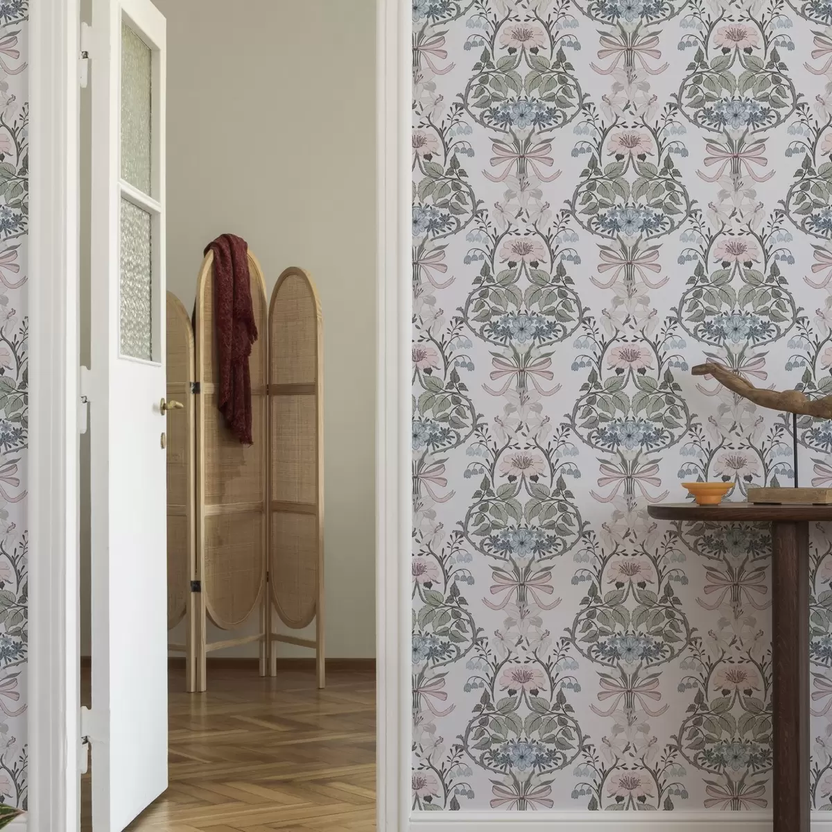 Tapetes Retro ziedu raksts ar lokiem un pumpuriem a00174