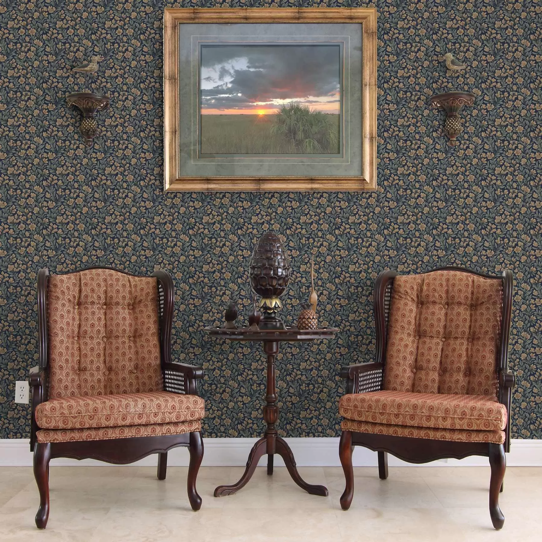 Fototapetes Oranžas puķes uz tumši zila fona vintage stilā a00200