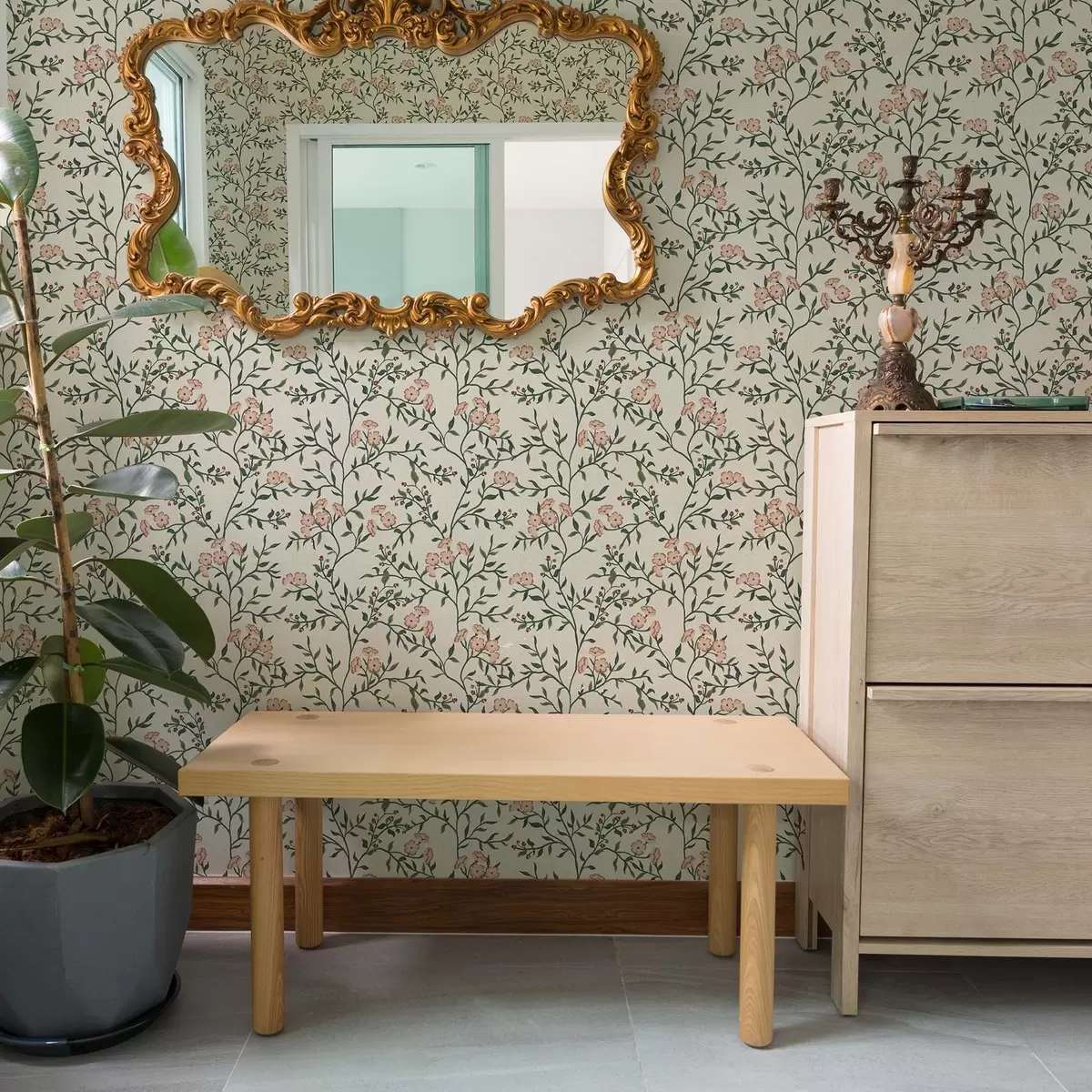 Tapetes Apasti zari ar koraļļu ziediem, ziedu raksts a00221