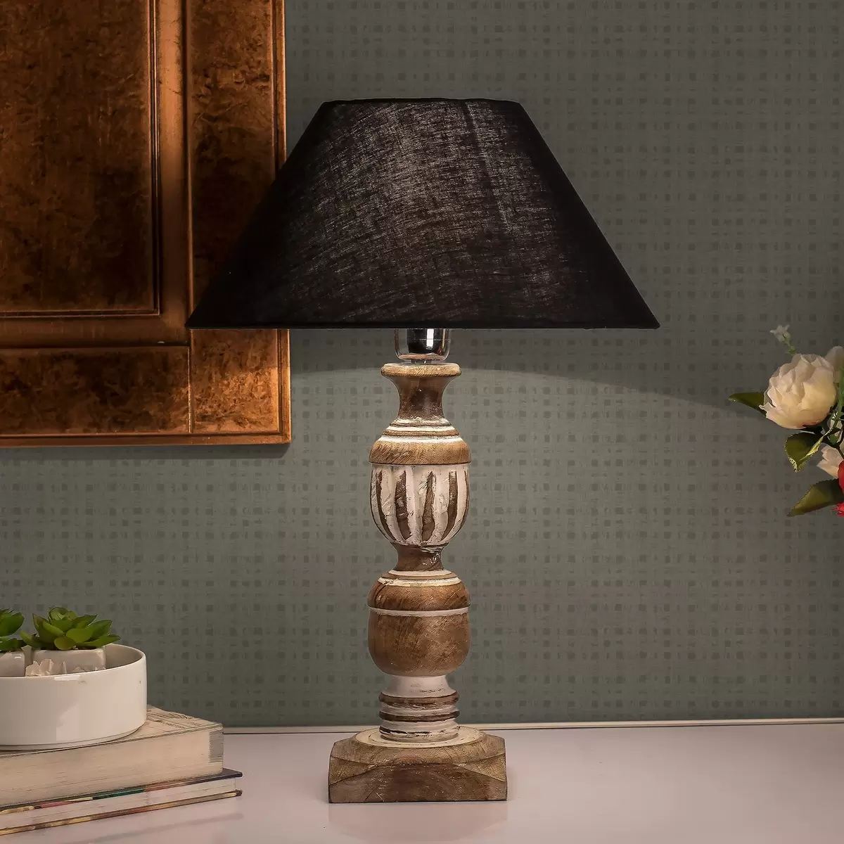 Tapetes Mazs zaļš būris, teksturēts fons retro stilā a00234