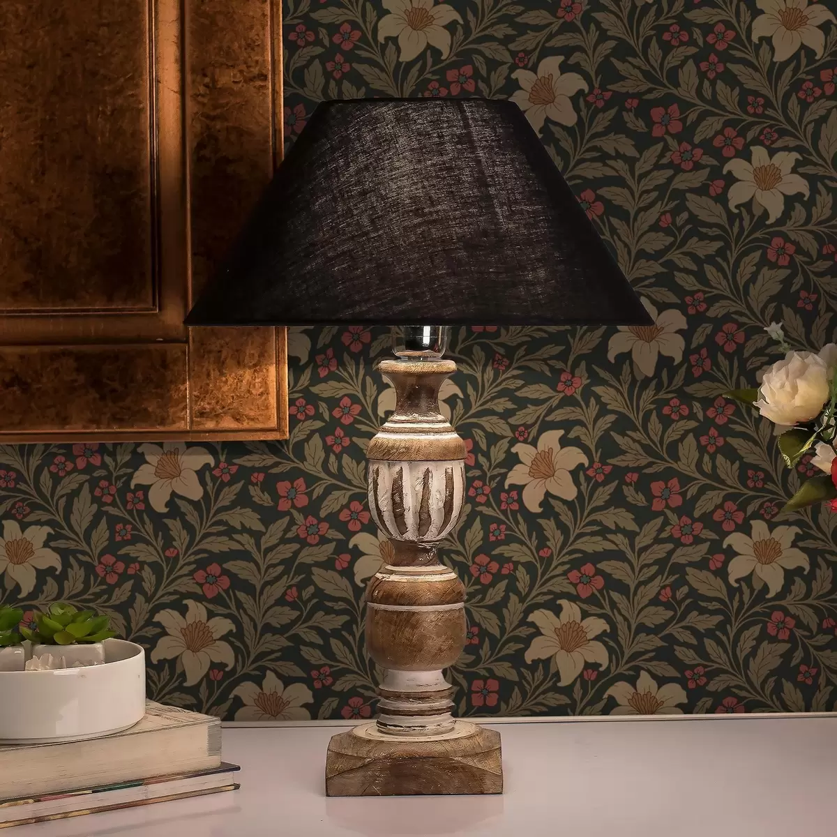 Tapetes Tumšs fons ar dzelteniem un sarkaniem ziediem jūgendstila stilā a00293