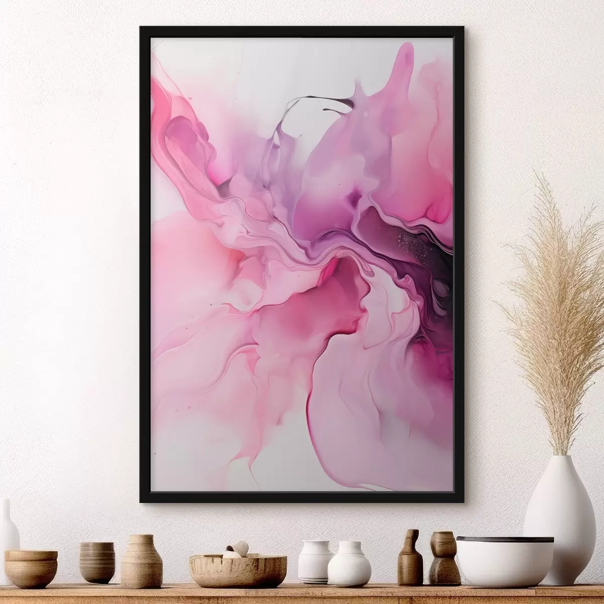 Plakāts Sārti, violeti un melni abstraktie virpuļi saplūst kopā plūstošā, organiskā kompozīcijā, radot kustības sajūtu f45195