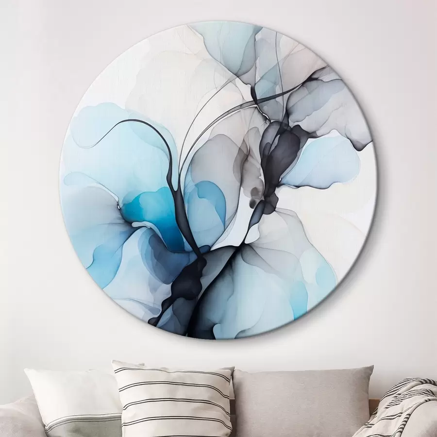 Glezna Abstrakta kompozīcija ar plūstošām līnijām un caurspīdīgām ziedlapiņām zilganbaltos un bēšos toņos, alkohola tintes imitācija r45177