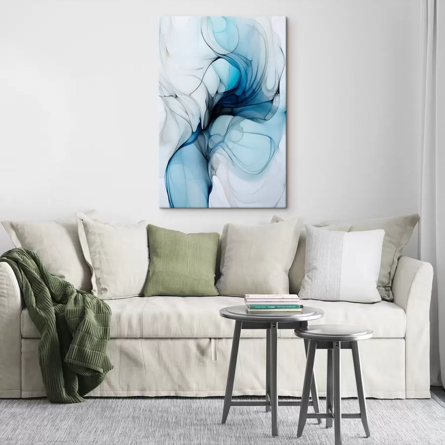 Glezna Abstrakta kompozīcija ar plūstošām līnijām un caurspīdīgām ziedlapiņām zilganbaltos un bēšos toņos, alkohola tintes imitācija s45178