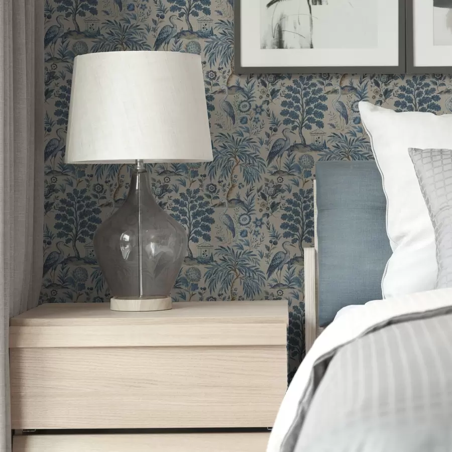 Fototapetes Toile de Jouy stilā ar ziliem putniem un tropu kokiem a00382