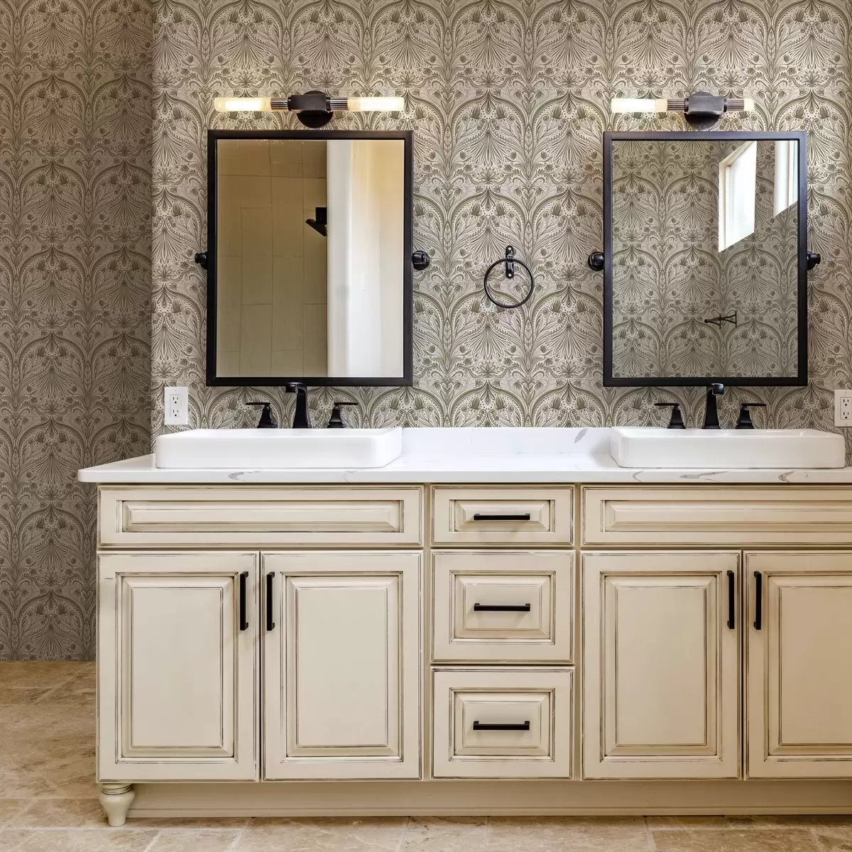 Tapetes Simetrisks baroka raksts ar ziedu motīviem a00436