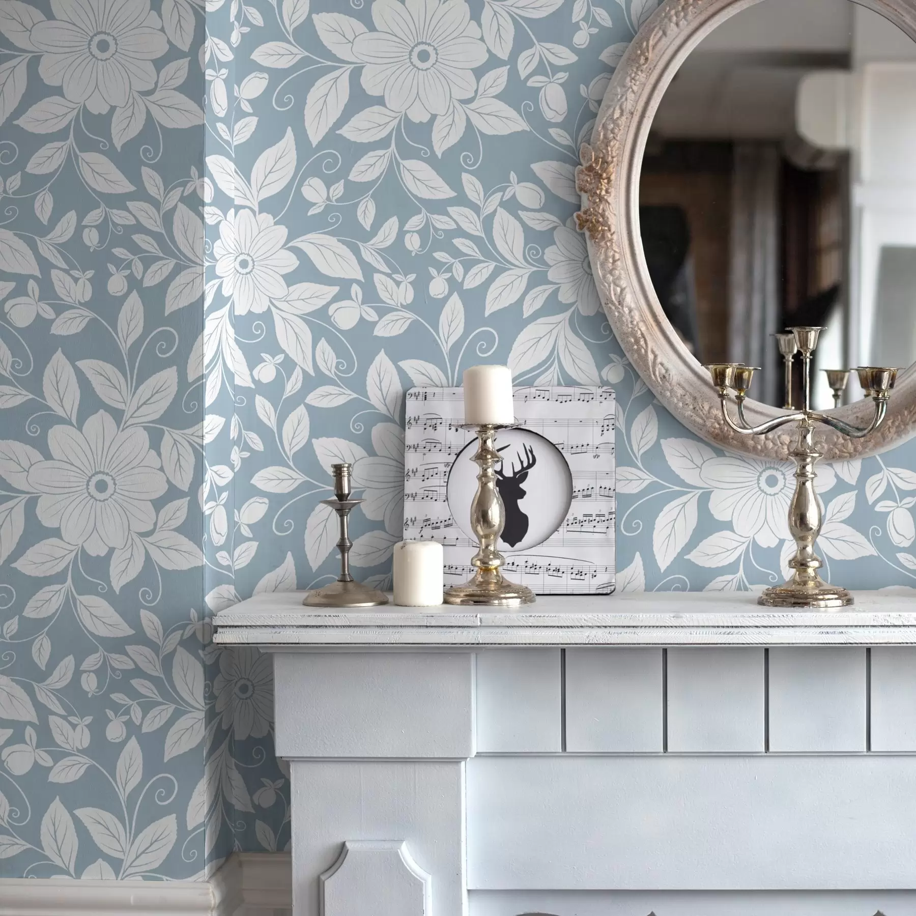 Fototapetes Balta ziedu kontūra uz pasteļzilas krāsas fona a00452