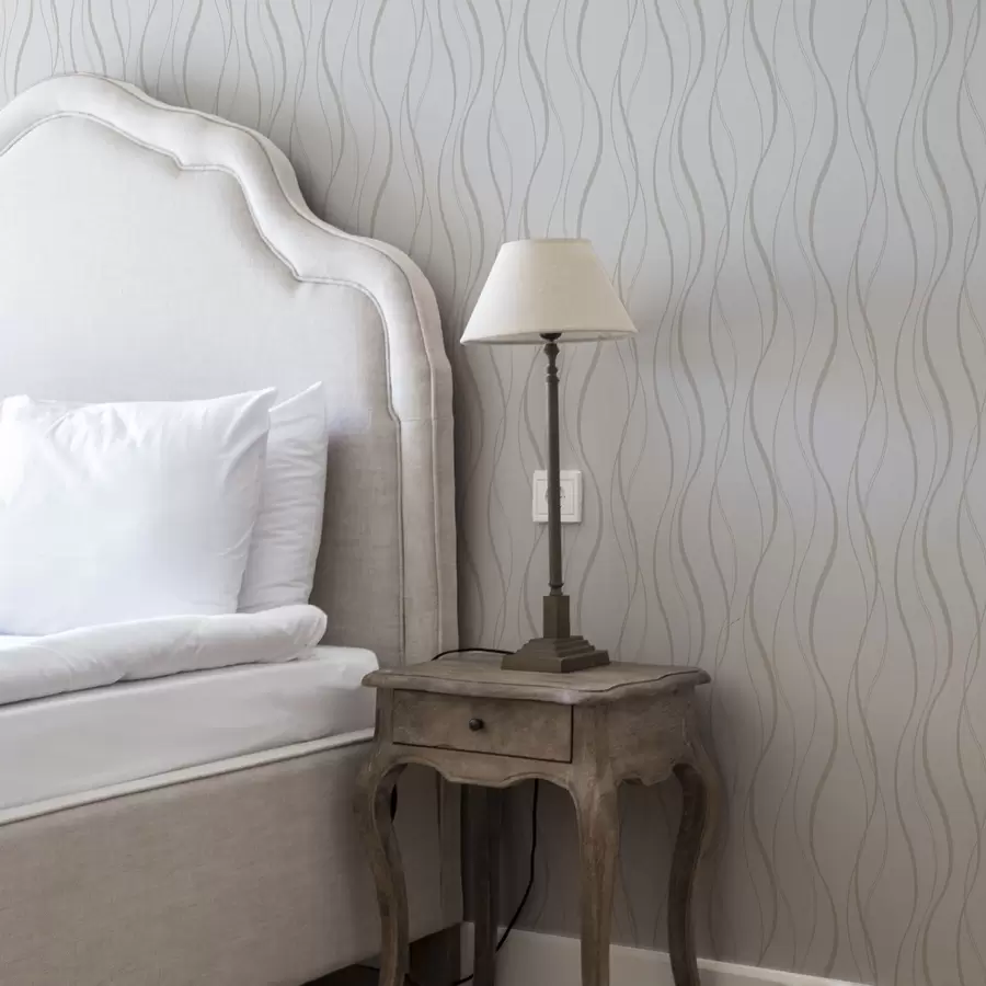 Fototapetes Abstraktas viļņotas smilškrāsas līnijas uz balta fona a00480