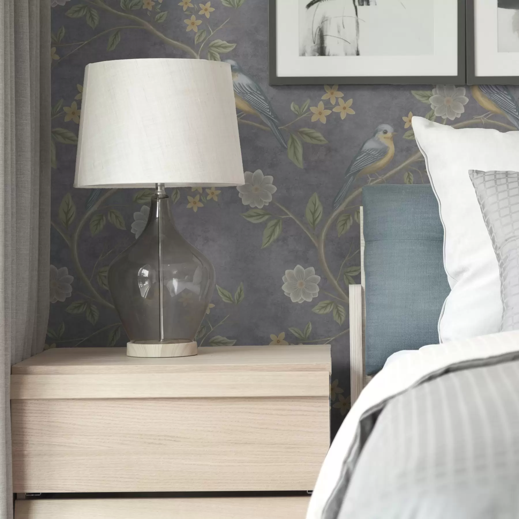 Fototapetes Putni uz zariem starp ziediem uz pelēka fona a00483