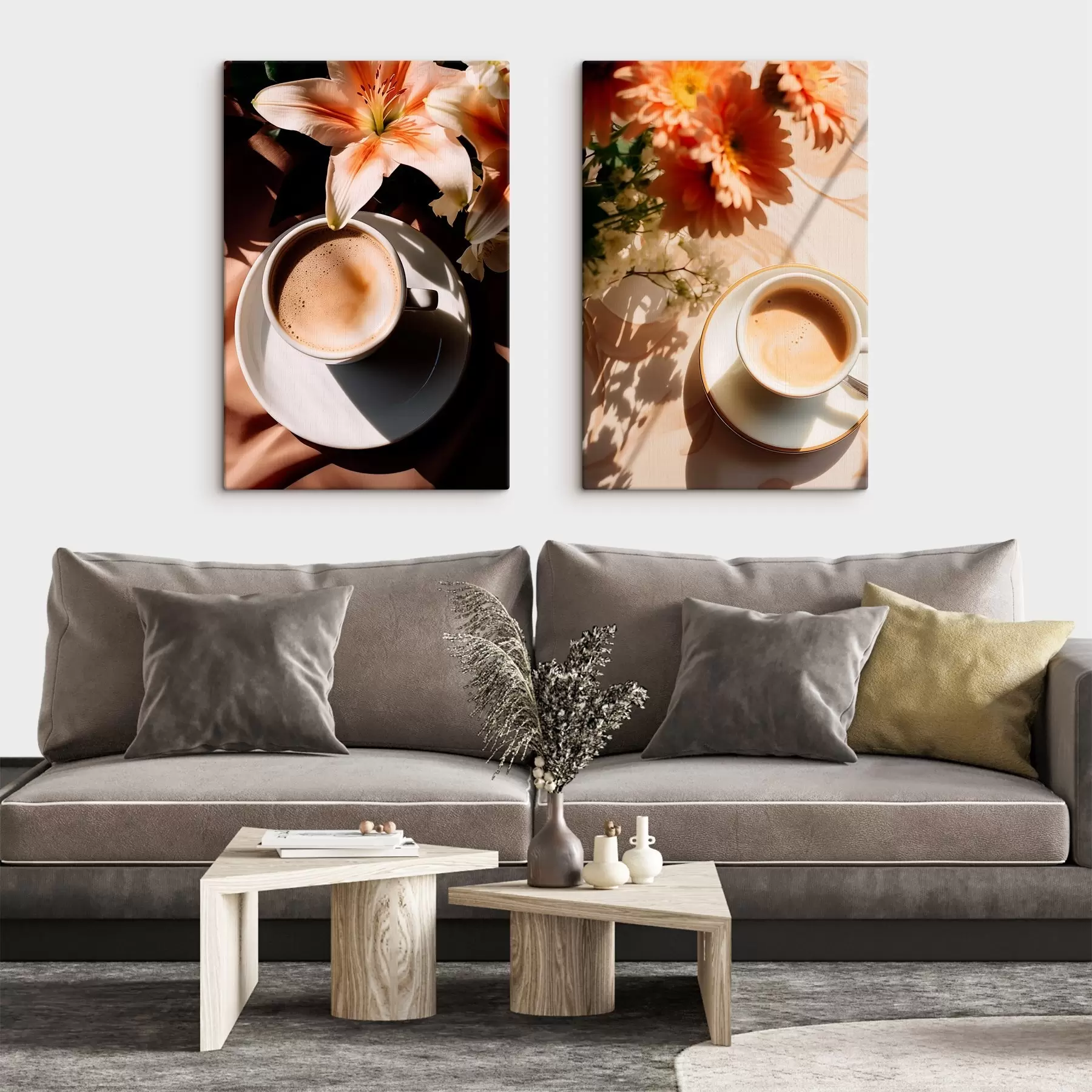 Glezna Kafijas tasīte ar putām uz balta šķīvja, daži ziedi fonā, ar saules gaismu m00654