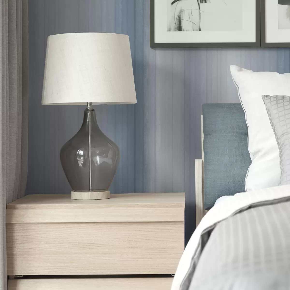 Tapetes Maigas zili pelēkas gradienta svītras a00506