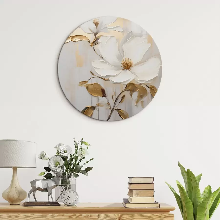 Glezna Divi balti ziedi ar dzeltenīgi oranžām lapām uz gaiša fona r45691