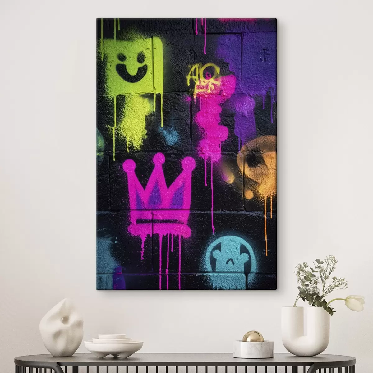 Glezna spilgti ielu grafiti uz tumša fona s45717