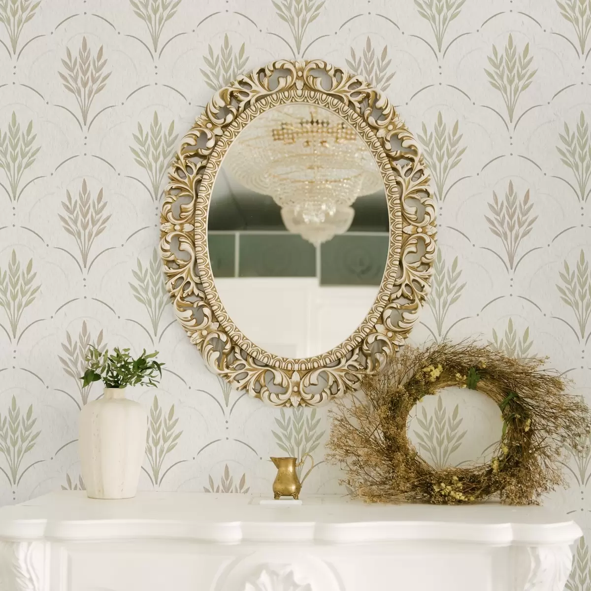 Tapetes Kvieši arkuveida ornamentā, maigi pasteļtoņi uz balta fona a00607v1