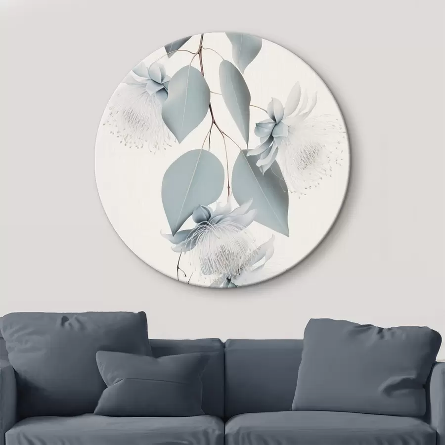 Glezna Eikalipta zariņš ar zilām lapām un baltiem ziediem, gaišs fons r45947