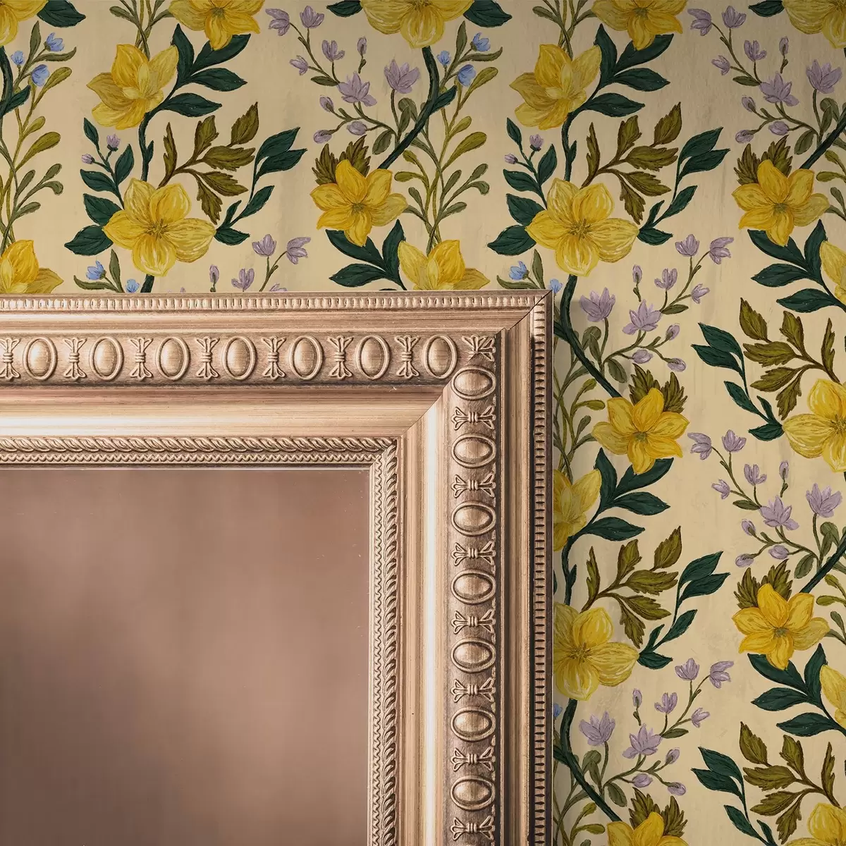 Tapetes Dzeltenas puķes vertikālās vītnēs uz krēmkrāsas fona a00632