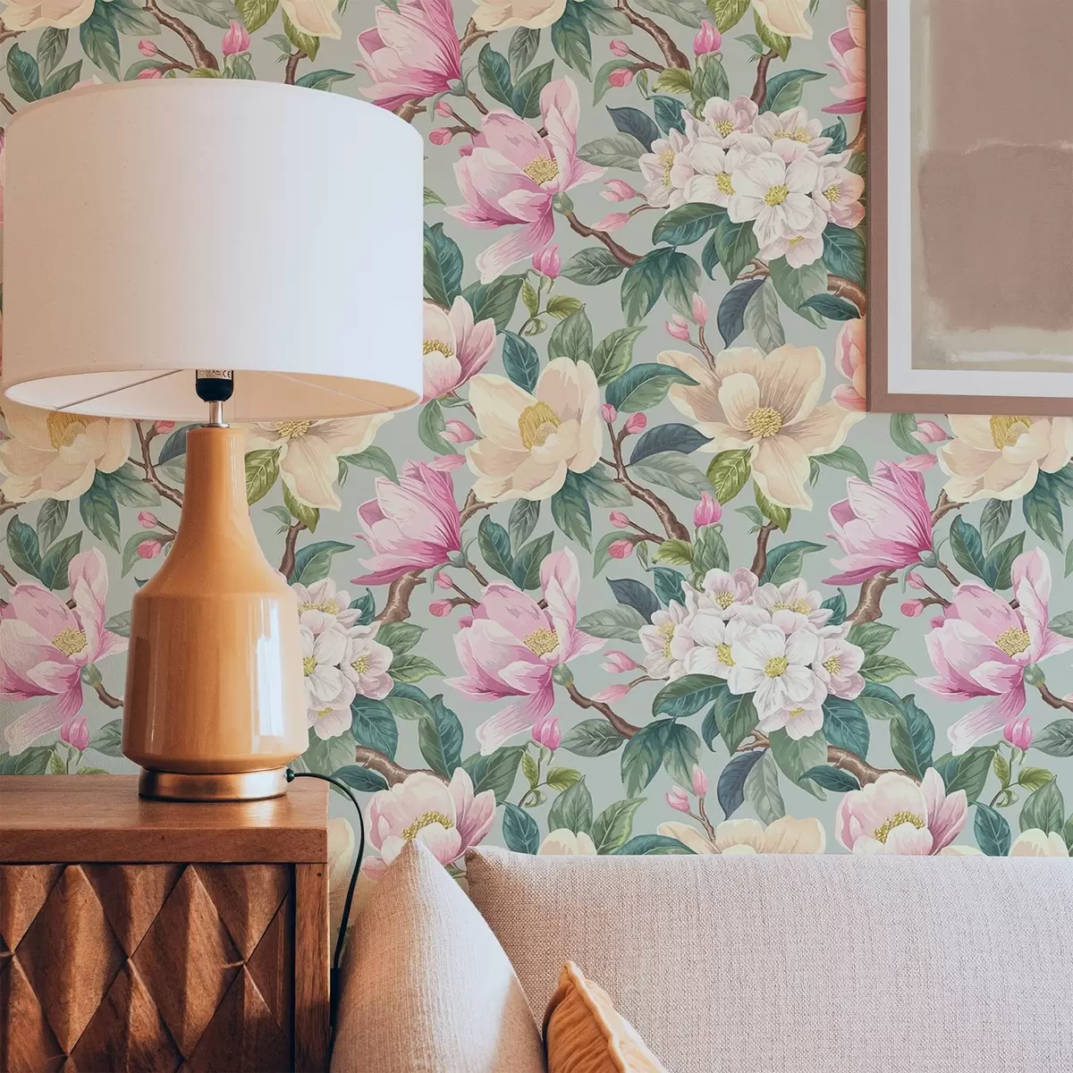 Tapetes Magnolijas un baltas ziedlapiņas uz mīkstā pelēkā fona a00644