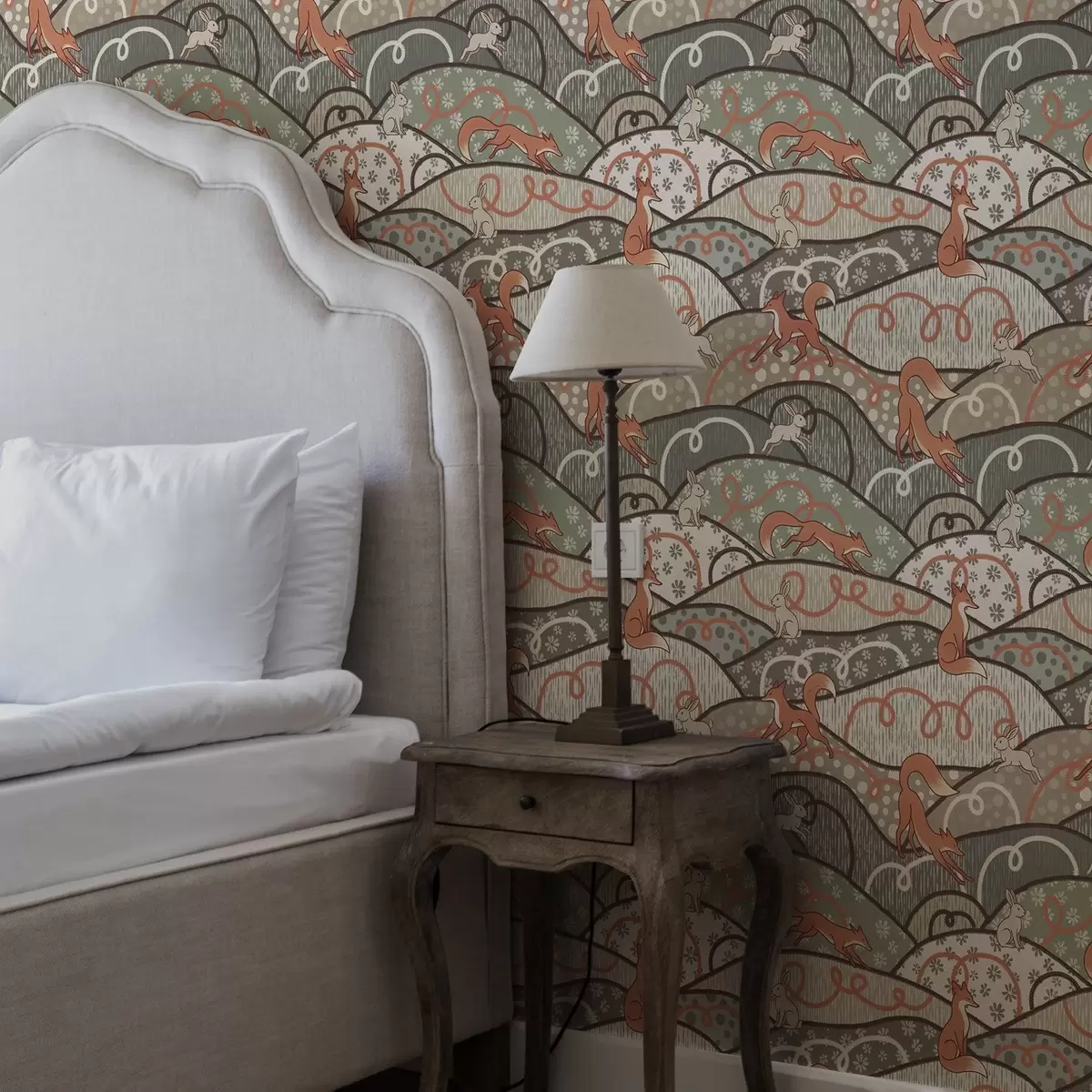 Tapetes Lapsas un zaķi uz viļņotiem pakalniem, retro raksts a00690