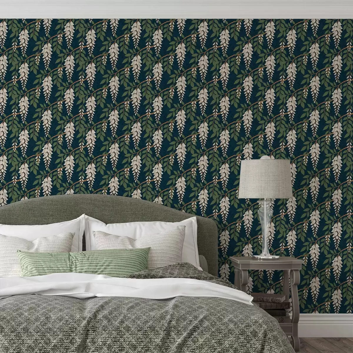 Tapetes Ziloņkaula vīte uz tumši zaļgani zilgana fona a00694v1