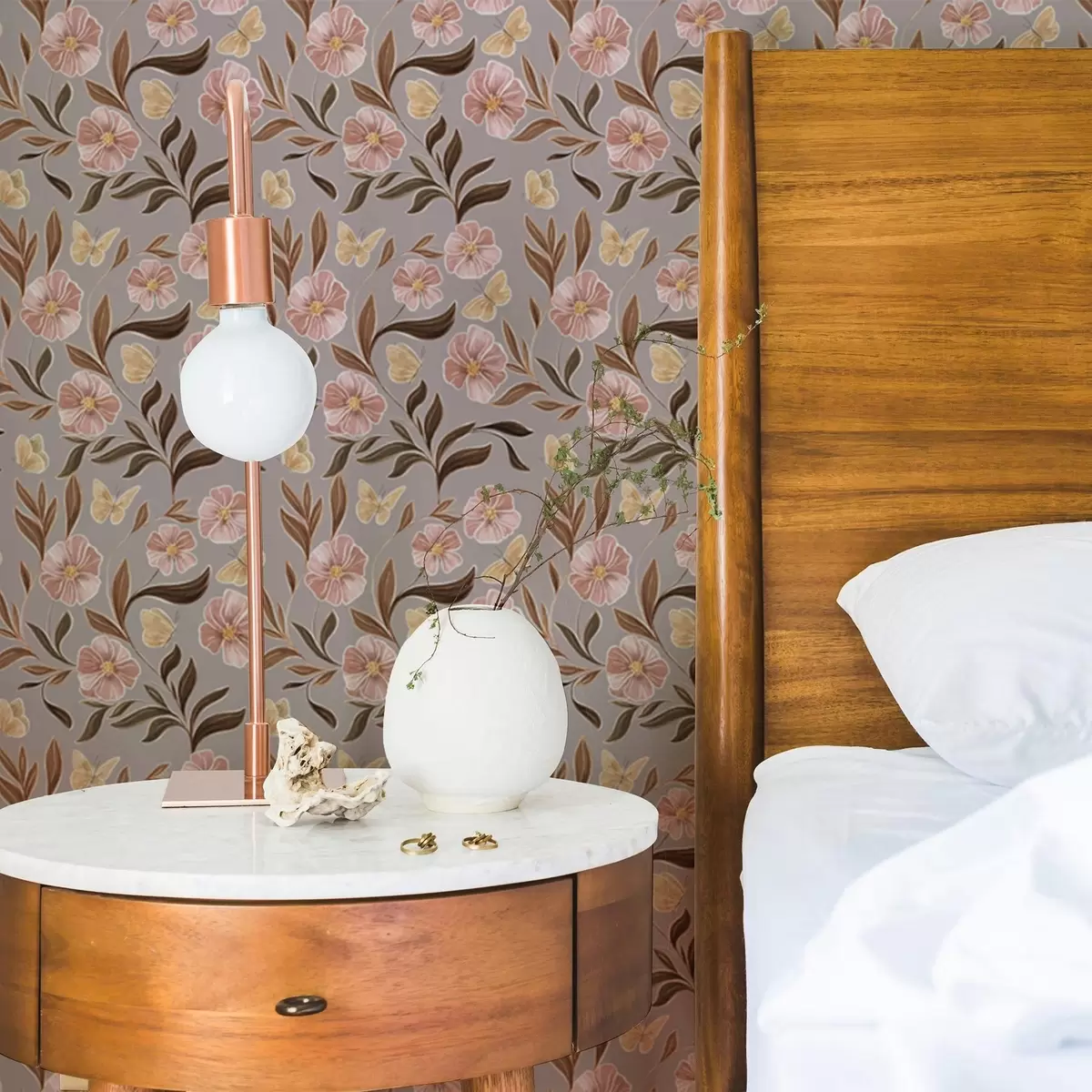 Tapetes Rozā ziedi un tauriņi uz pelēkā-bēša fona a00633