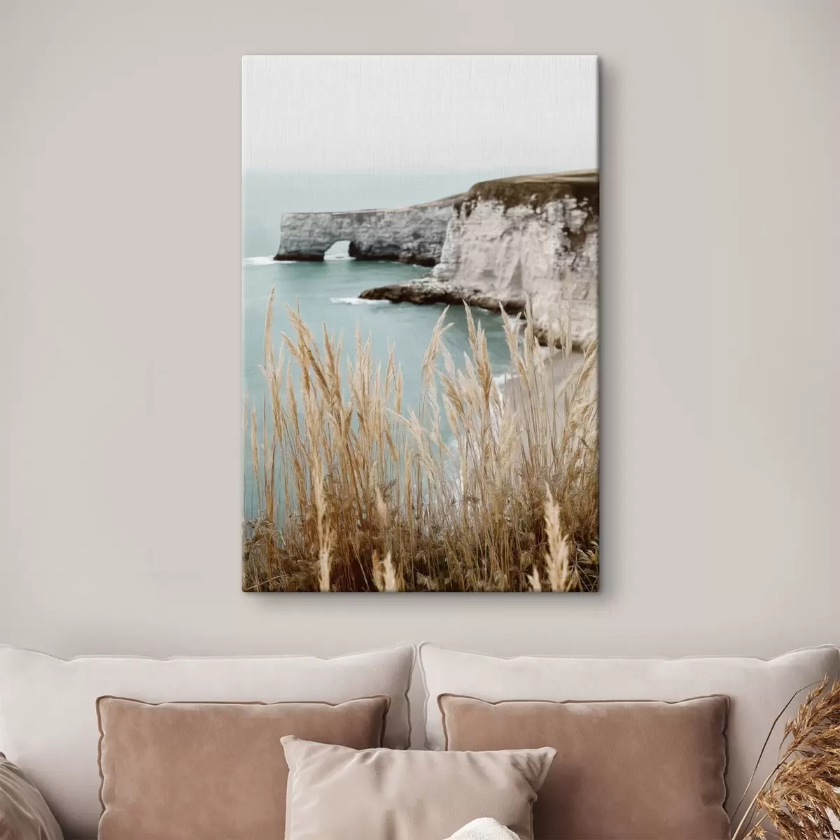 Glezna Piekrastes klintis ar niedrēm priekšplānā s46141