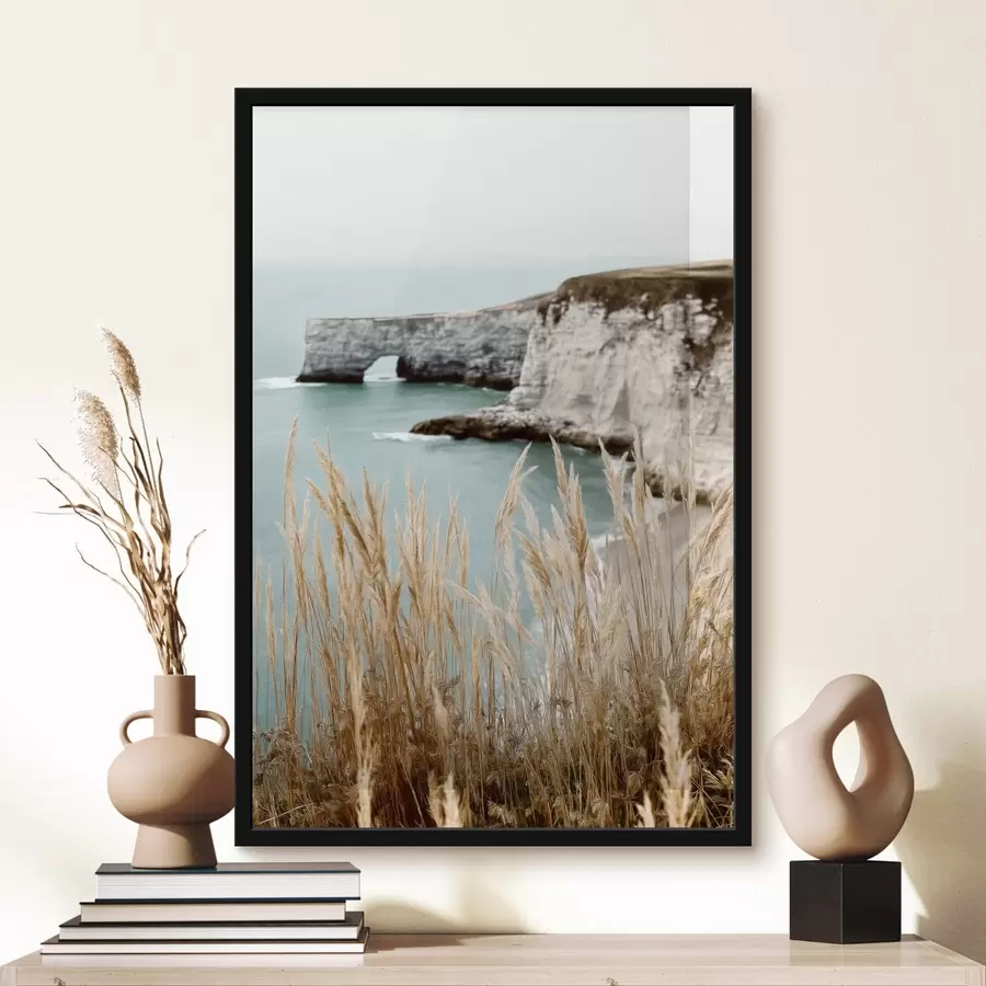 Fototapetes Piekrastes klintis ar niedrēm priekšplānā f46141