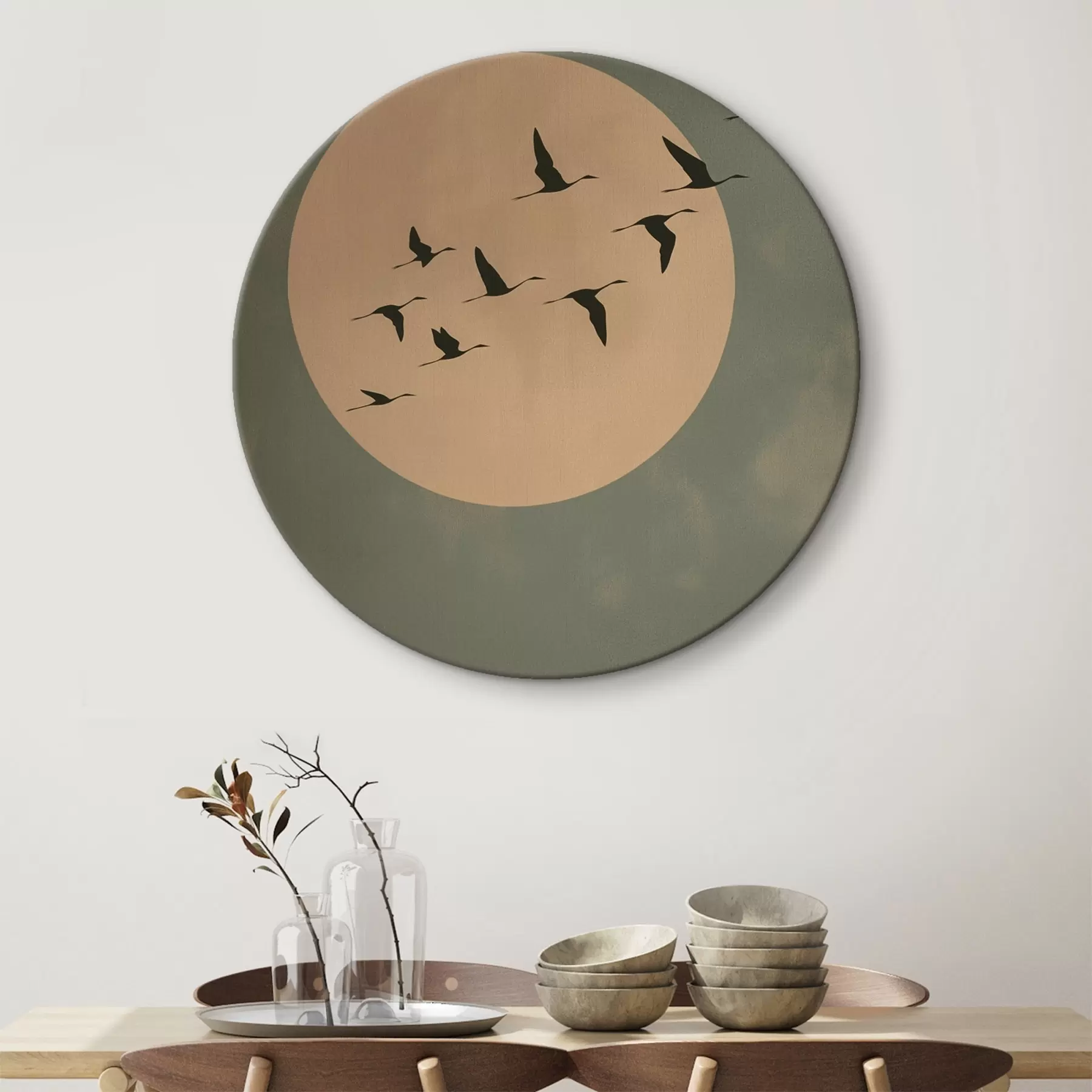 Glezna Putnu bars, kas lido pret lielu siltu mēnesi r46162