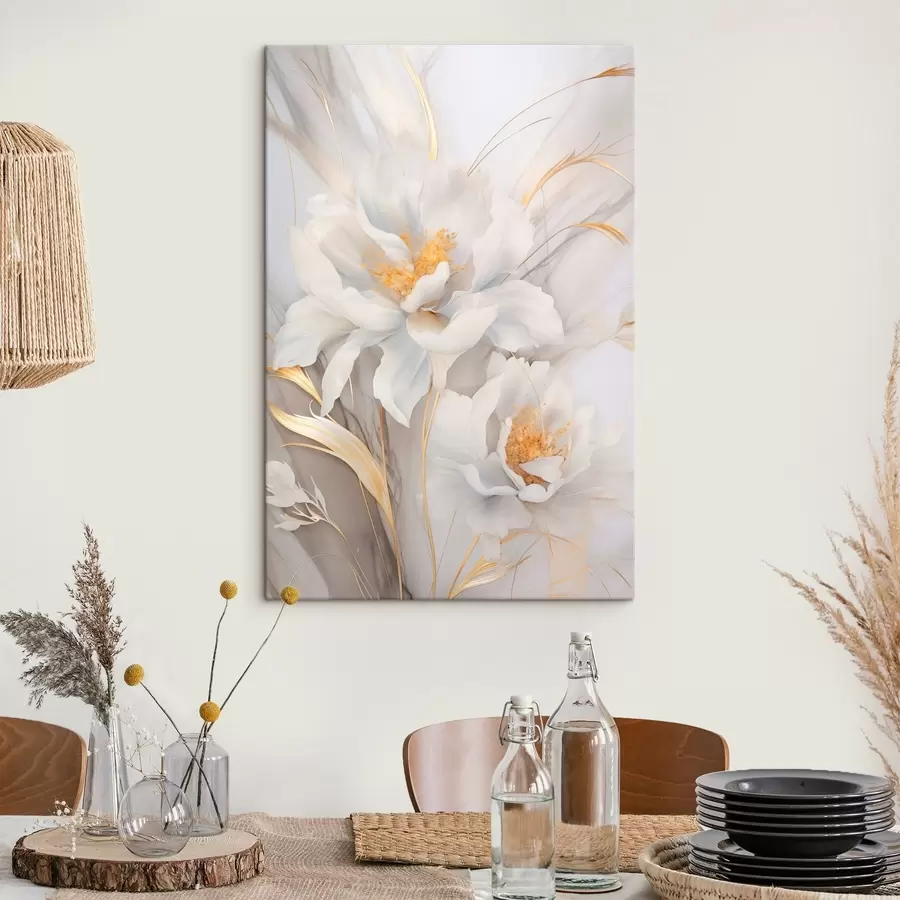 Glezna Baltas ziedi ar dzelteniem pistilām un kātiņiem, maigi ziedlapiņas, elegants kompozīcija, neitrāls fons s46293