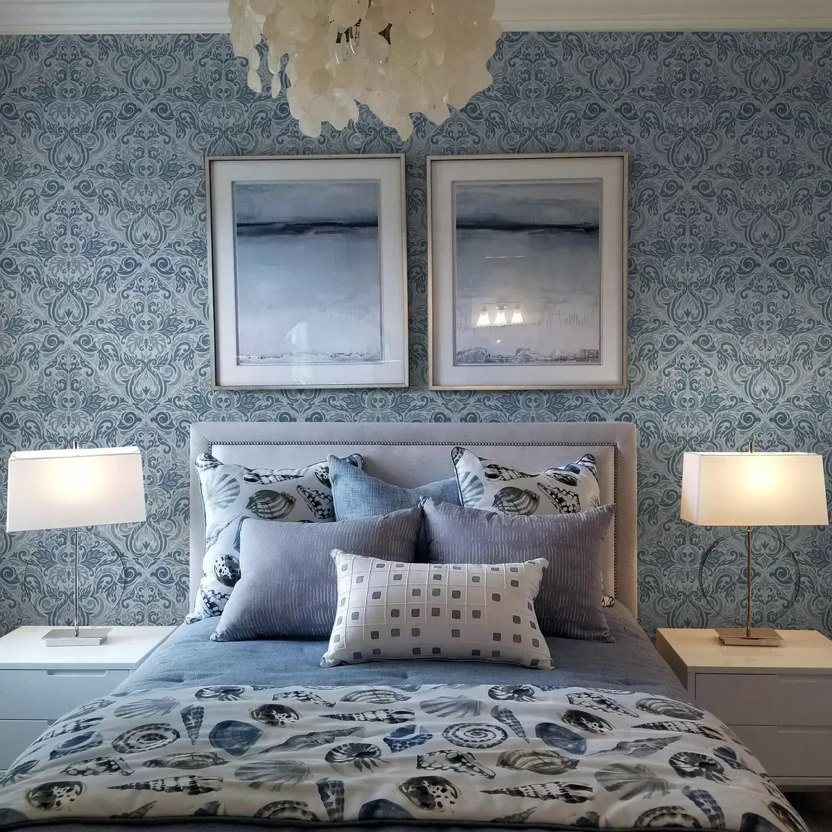 Tapetes Klasisks damasts, tumši zils uz gaiši zila fona a00826