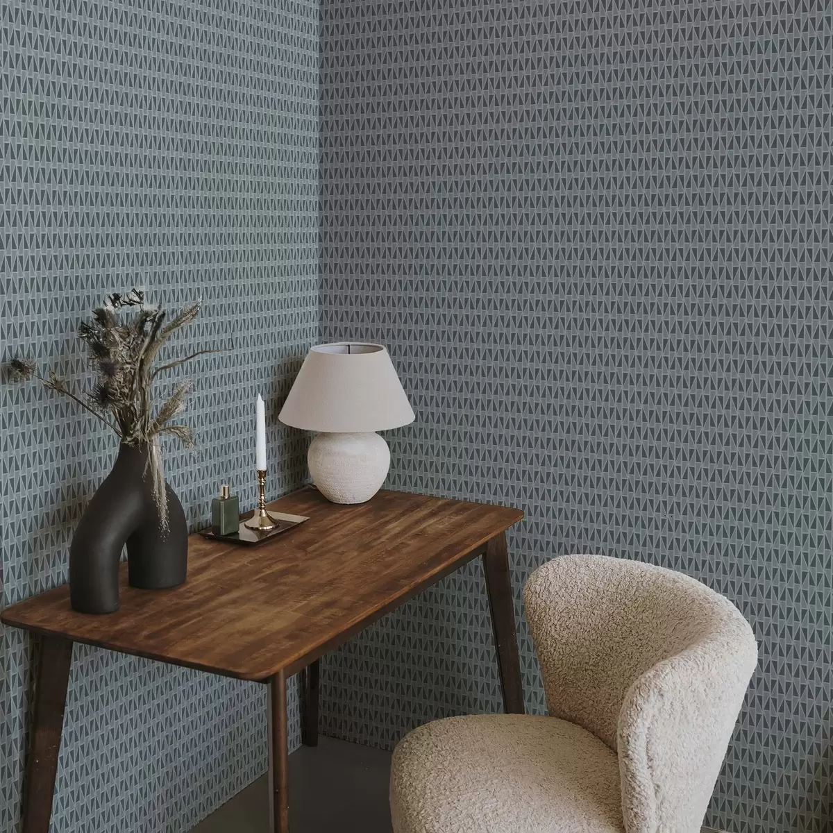 Tapetes Zilzaļš stikla paneļu režģis ar diagonālām atbalsta sijām a00902