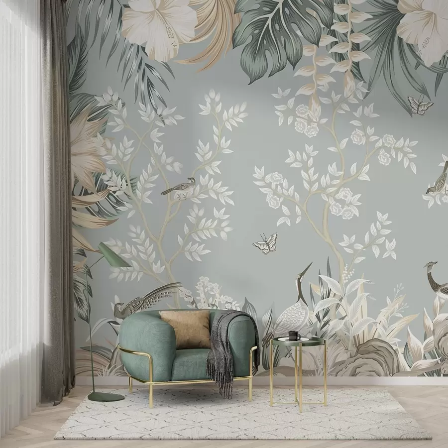 Fototapetes Tropu tekstūras pasteļtoņos mākslas darbs ar putniem, tauriņiem, hibisku ziediem, palmu lapām un kokiem gaiši zilā fonā w09528