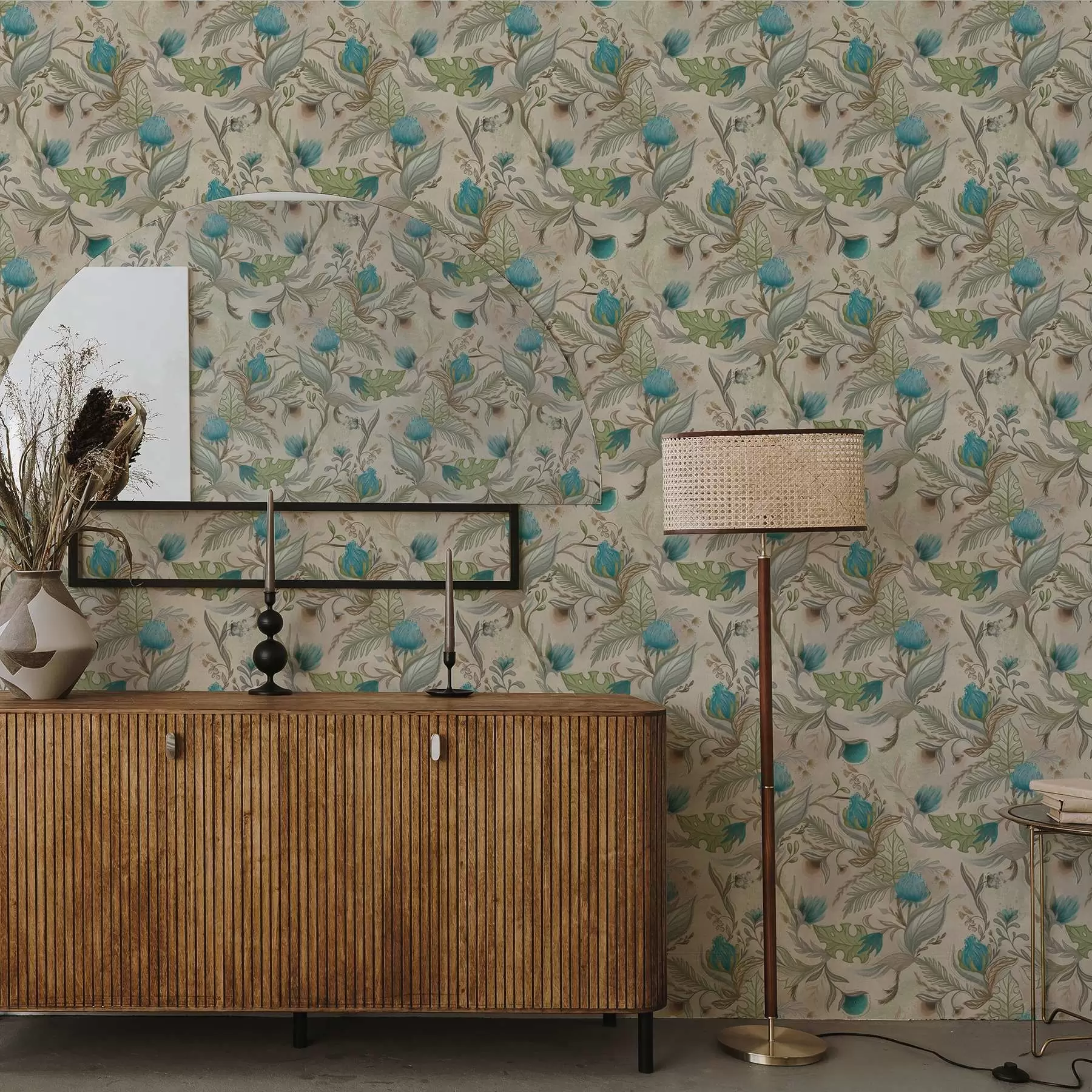 Fototapetes Zilas pumpuri un lapas uz gaiši smilškrāsas fona a00930