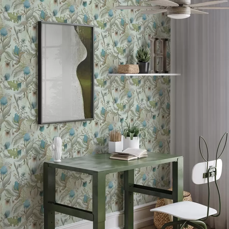 Fototapetes Zilas puķes un zaļumi uz maiga piparmētru fona a00930v1